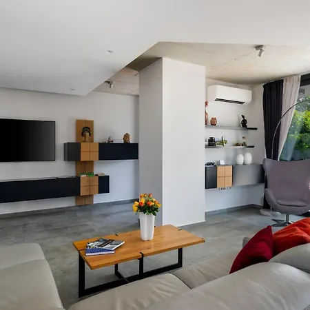 Apartment New Dorjan